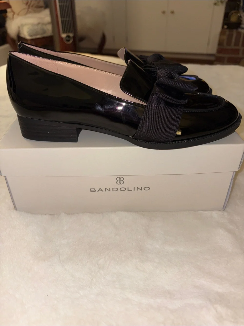 NWT Bandolino Women's Lindio Bow Slip On Tailored Loafers Black Patent Size:7.5